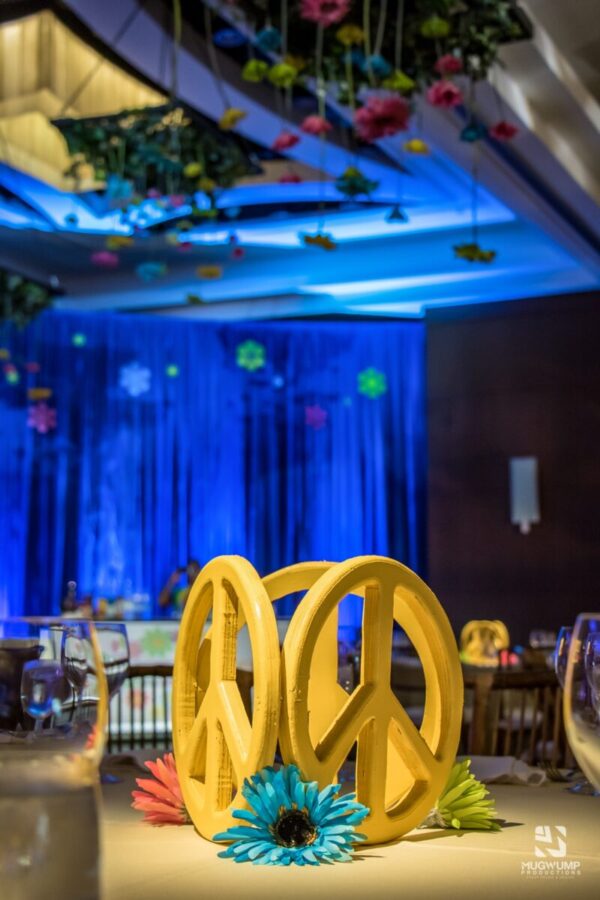 1960s-Yellow-Table-Centerpiece