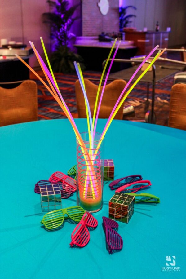 1980s-Table-Decor-Centerpiece