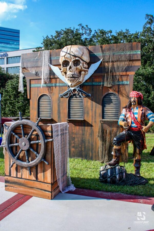 Pirate-Party-Themed-Decor-8-1-800x1200