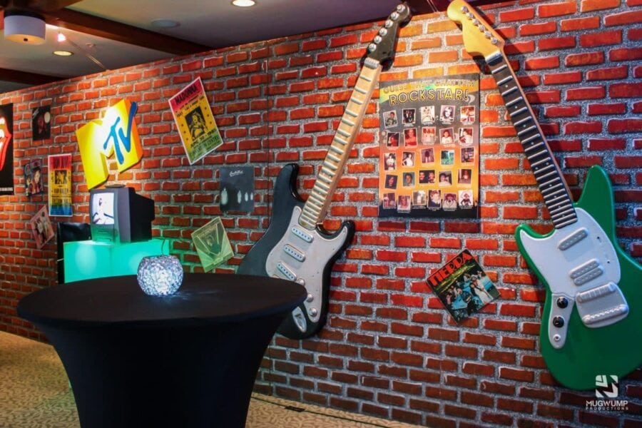 Rock-N-Roll-Themed-Decor-3-1-1200x800