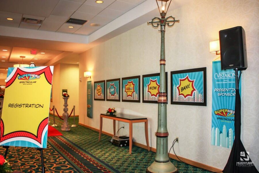 Superhero-Themed-Event-Decor