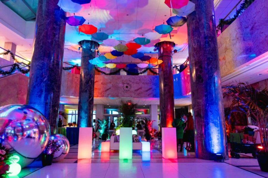 Trailer-Bridge_Holiday-Party_841-Prudential-Dr_23_23_0604-64-1200x800