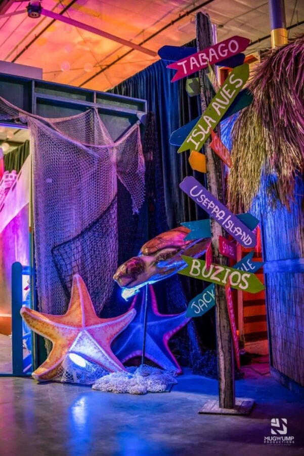 Tropical-Themed-Event-Decor-Jacksonville