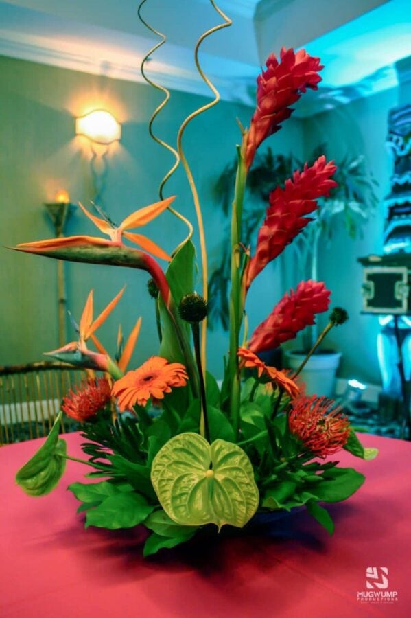 Tropical-Themed-Table-Decor-Floral-Centerpiece