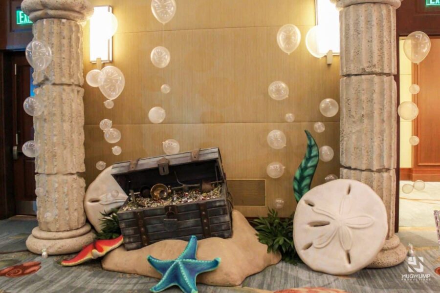 Underwater-Themed-Event-Treasure-Chest-Starfish-Sandollar-Decor