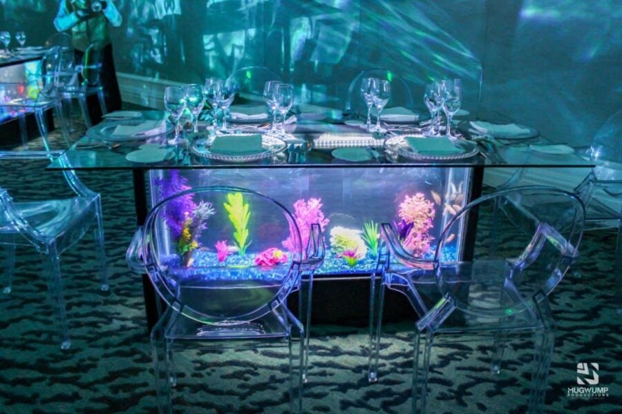 Underwater-Themed-Event-Aquarium-Glass-Top-Table-Chairs