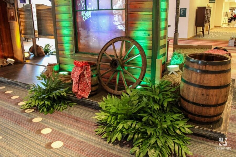 Western-Themed-Event-Decor-4-1-1200x800