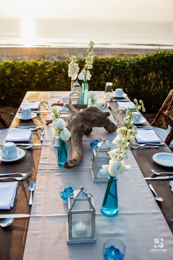 Beach-Themed-Event-Table-Decor