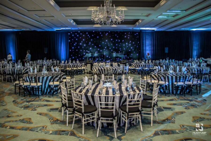 Black-Blue-Silver-Event-Decor