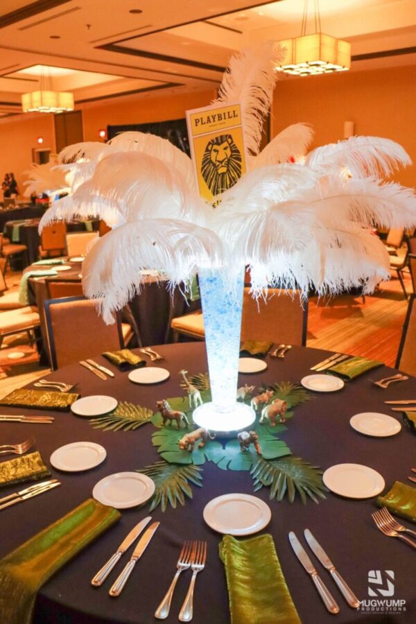 Broadway-Inspired-Event-Decor