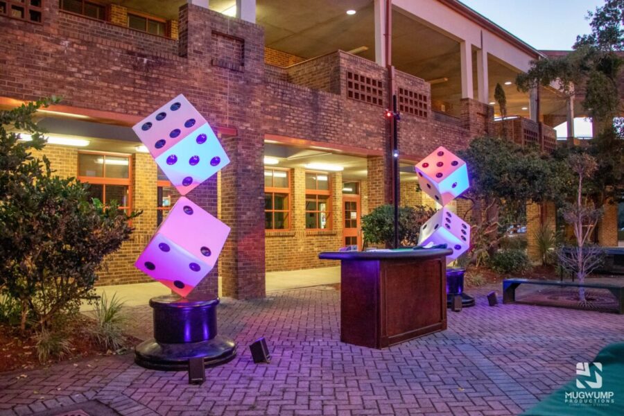 casino-themed-party-decor-1200x800 (1)