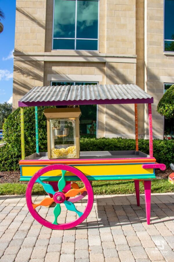 Colorful-Popcorn-Machine-Stand