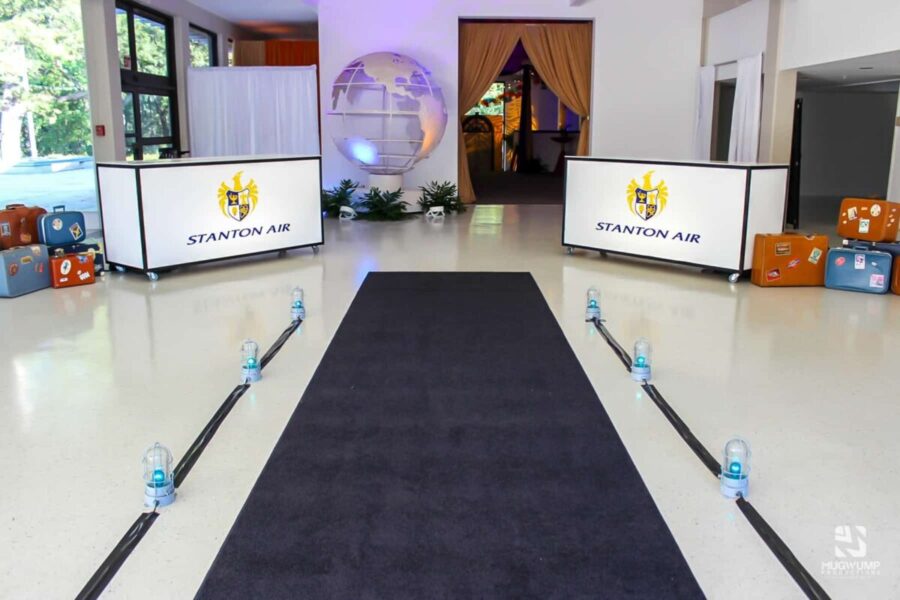 Corporate-Event-Entrance-Decor