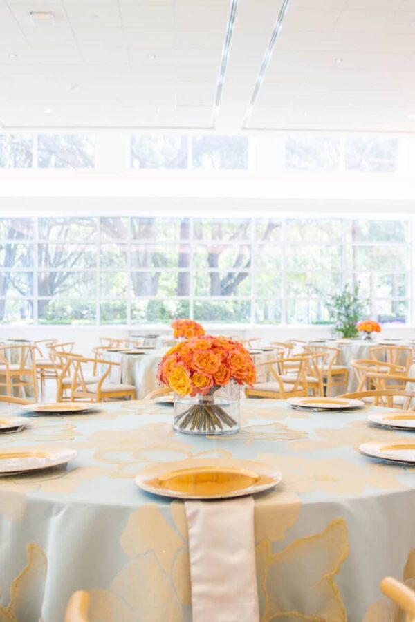 corporate-luncheon-planning-and-decor-800x1200