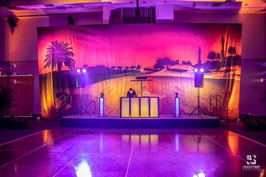 Desert-Stage-Backdrop-Dance-Floor