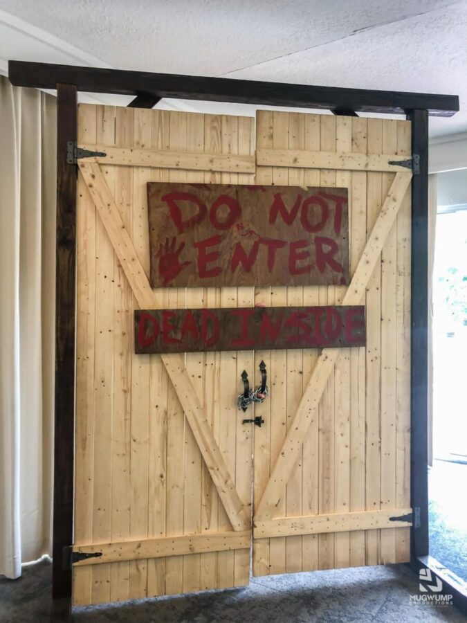 Do-Not-Enter-Sign-Halloween-Decor