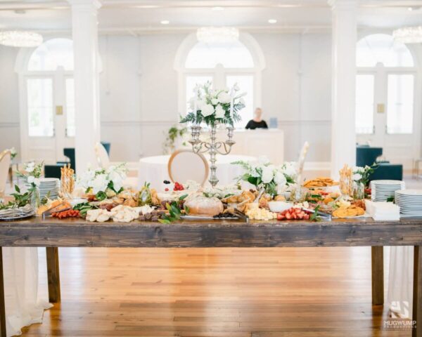 Farmhouse-Decor-Charcuterie-Table-Event-Rentals