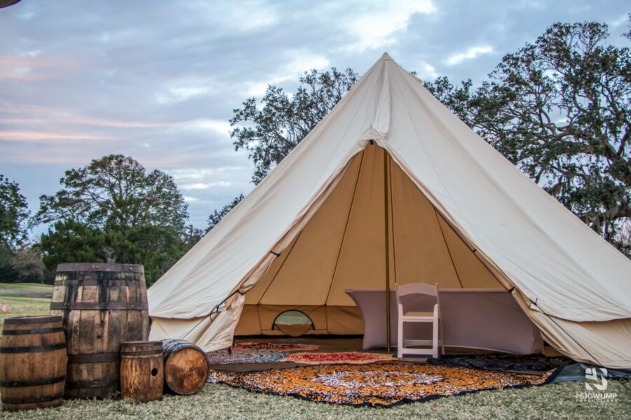 Festival-Tent-Design-Wooden-Barrel-Decor