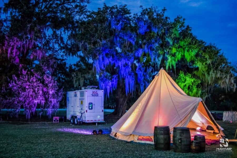 festival-tent-event-decor-1200x800