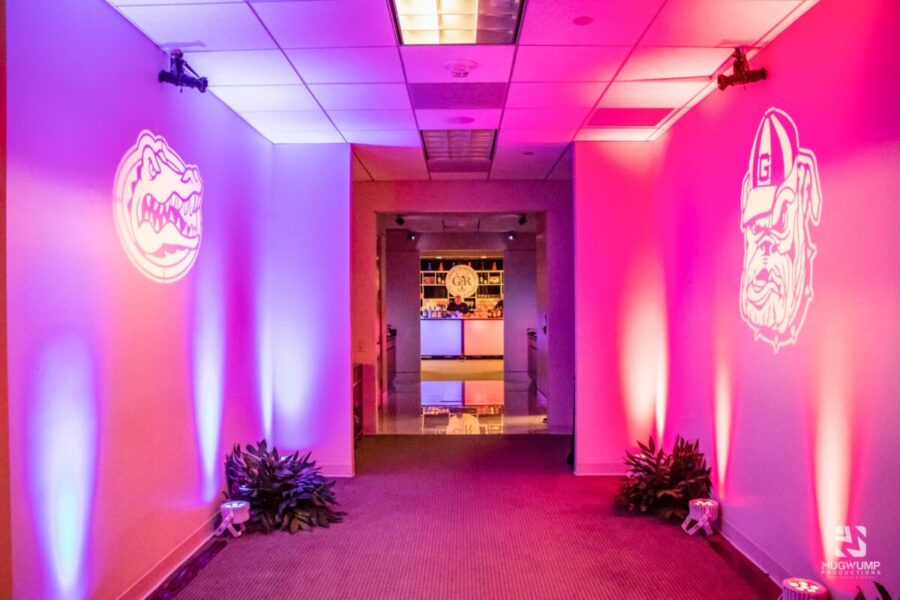 Florida-Georgia-Mascot-Wall-Projection