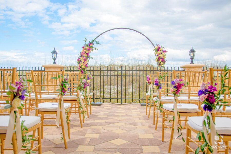 Gold-Chiavari-Chairs-Outdoor-Wedding