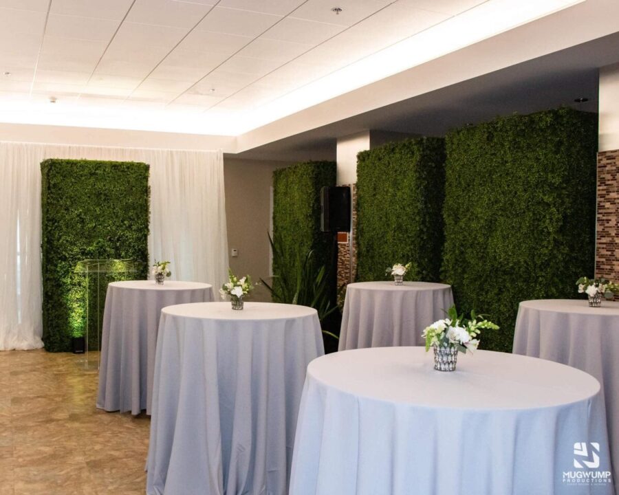 Greenery-Wall-Event-Decor-Rentals-Jacksonville