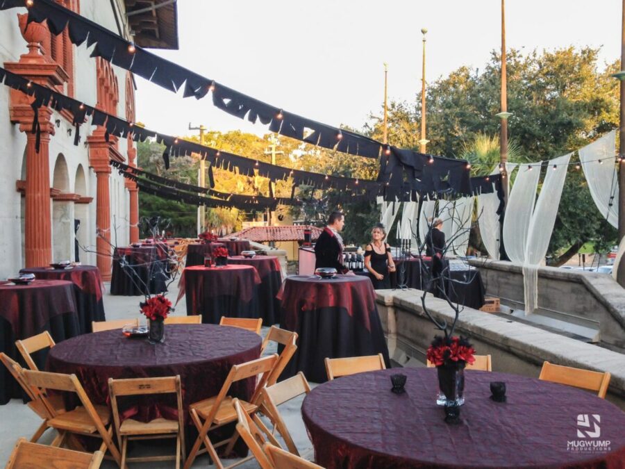 Halloween-Themed-Event-Metallic-Table-Linens