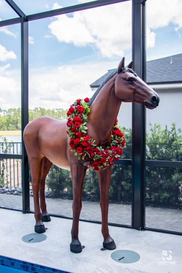Horse-Statue-Decorative-Prop