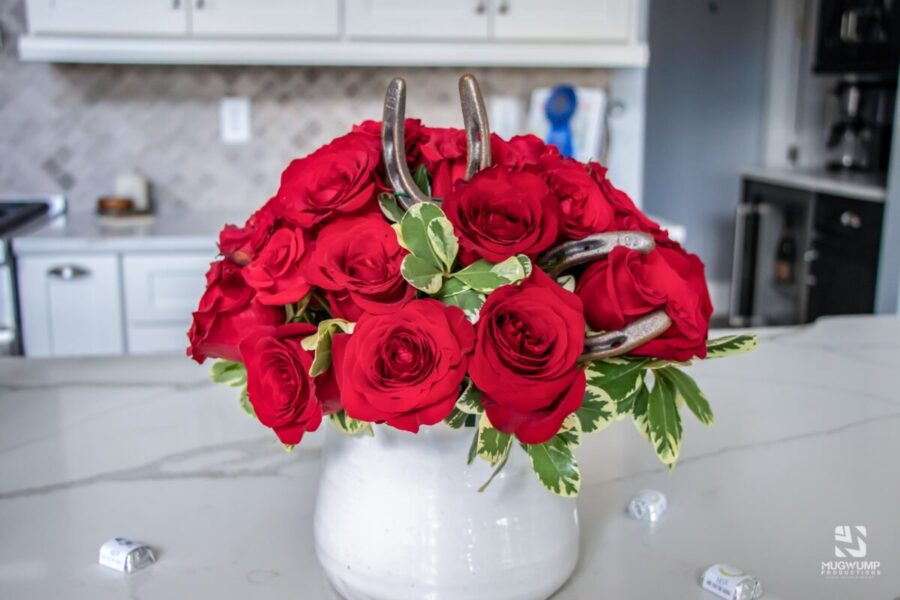 Horseshoe-Decor-Kentucky-Derby-Event