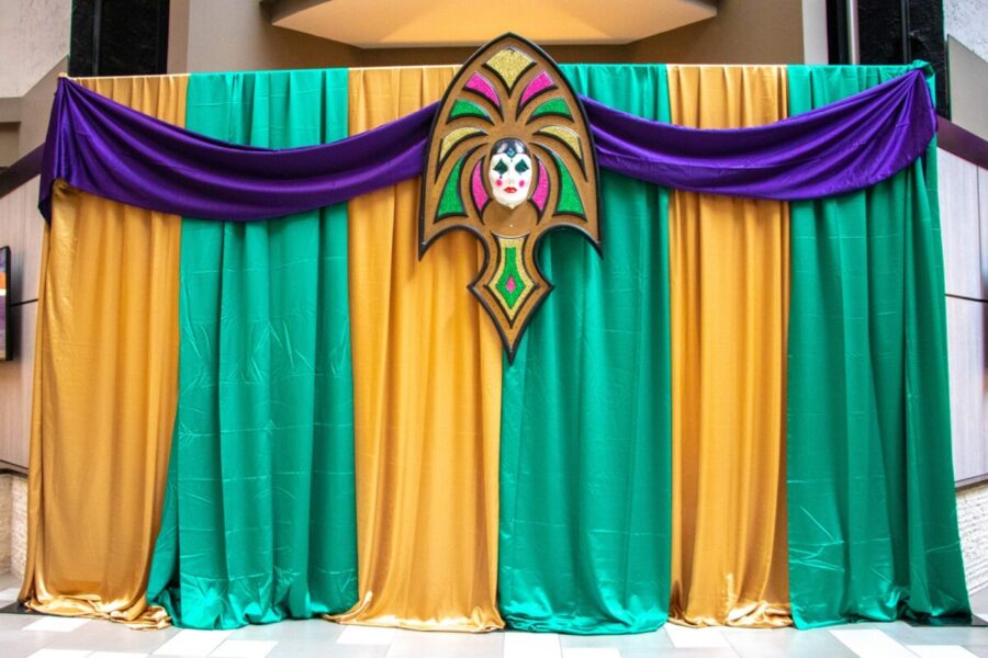 mardi-gras-event-decor-1200x800