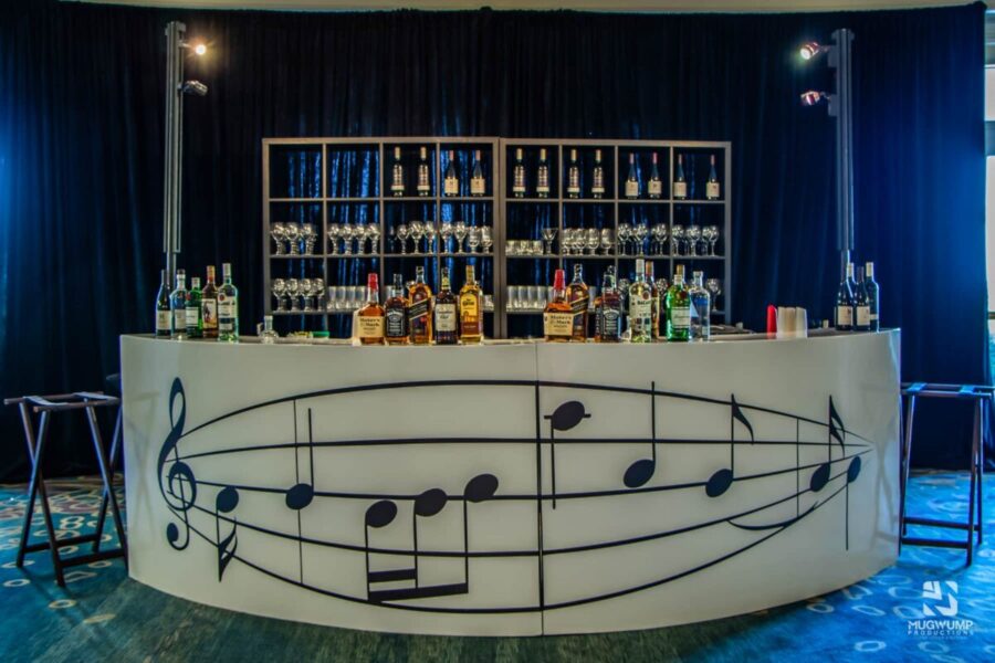 Music-Themed-Event-Decor