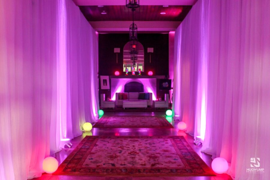 Neon-Party-Entrance-Pink-Lighting