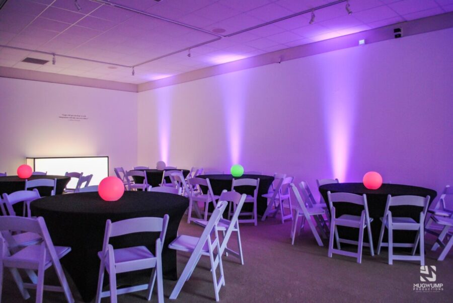Neon-Party-Lighting-And-Table-Decor