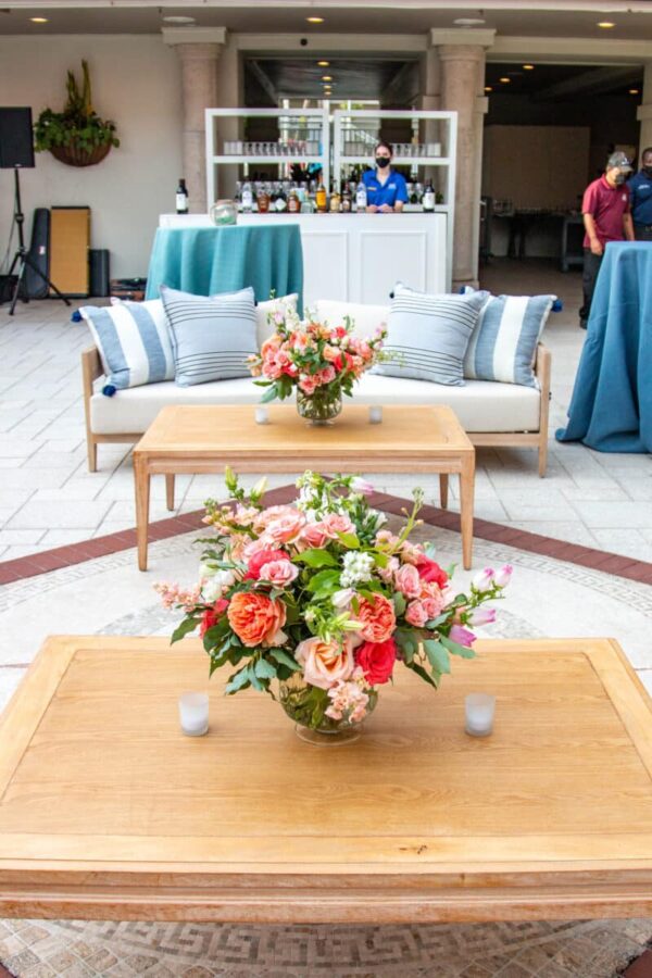 Outdoor-Event-Bar-And-Decor-Rentals-Jacksonville