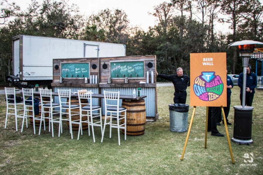 Outdoor-Festival-Themed-Event-Bar