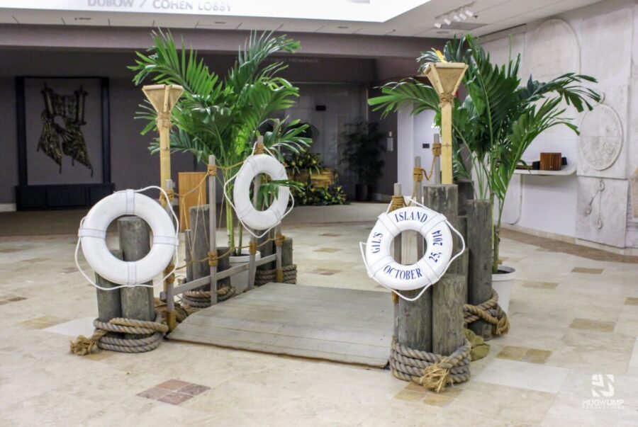 Pier-Inspired-Decorative-Prop-Palm-Trees