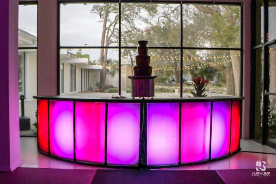 Pink-And-Red-Dessert-Glow-Bar
