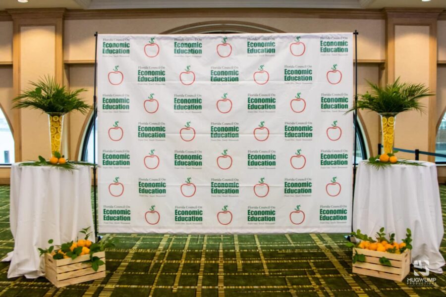 Red-Carpet-Photo-Backdrop-Green-And-Orange