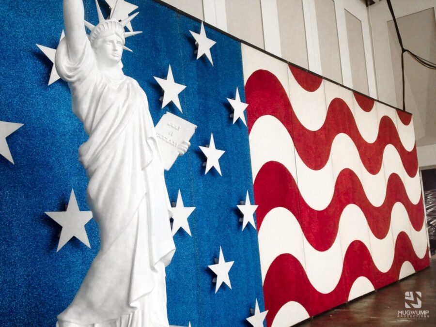 Statue-Of-Liberty-American-Flag-Decor-Pieces