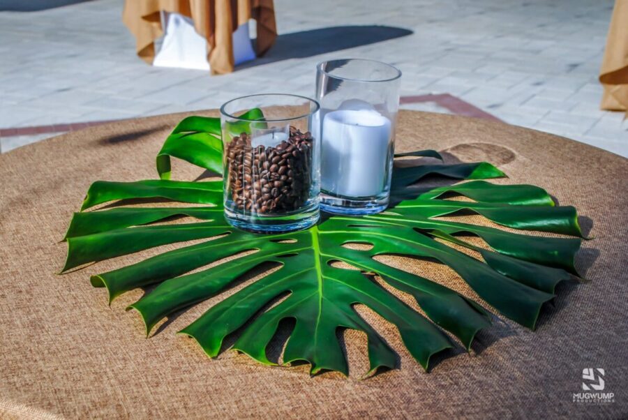 Table-Centerpiece-Palm-Tree-Leaf