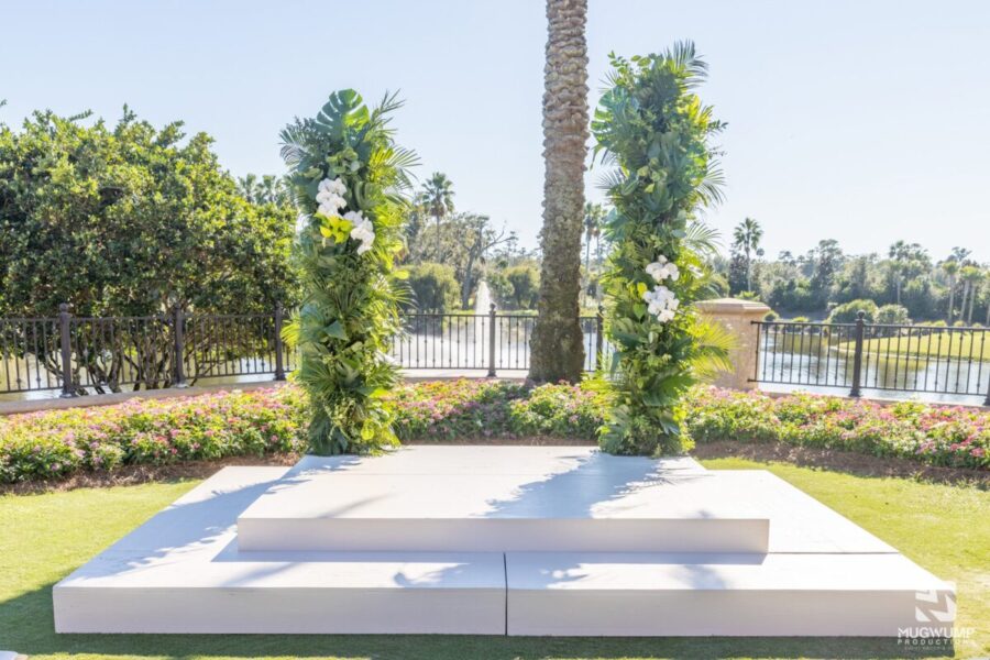 Wedding-Alter-Outdoors