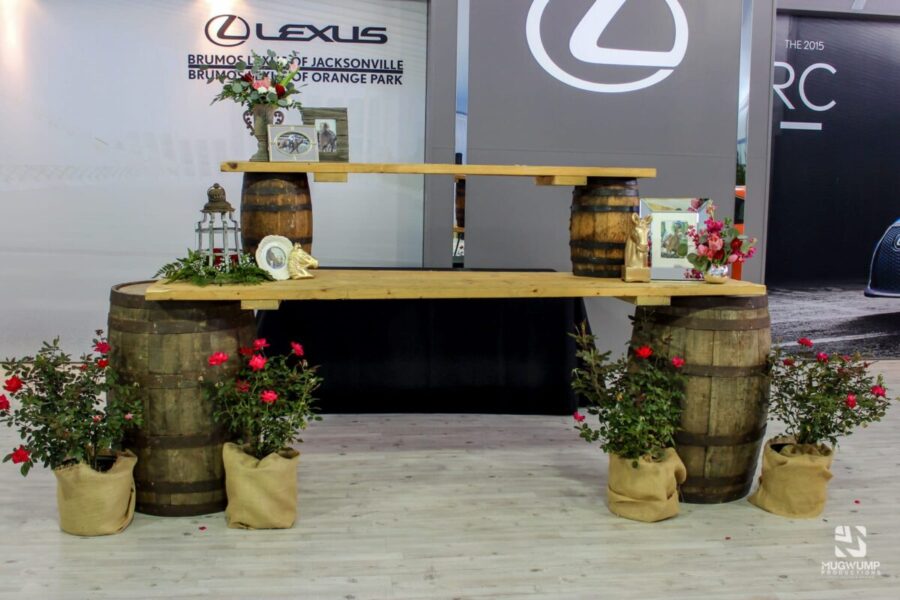 Wooden-Barrel-Catering-Display